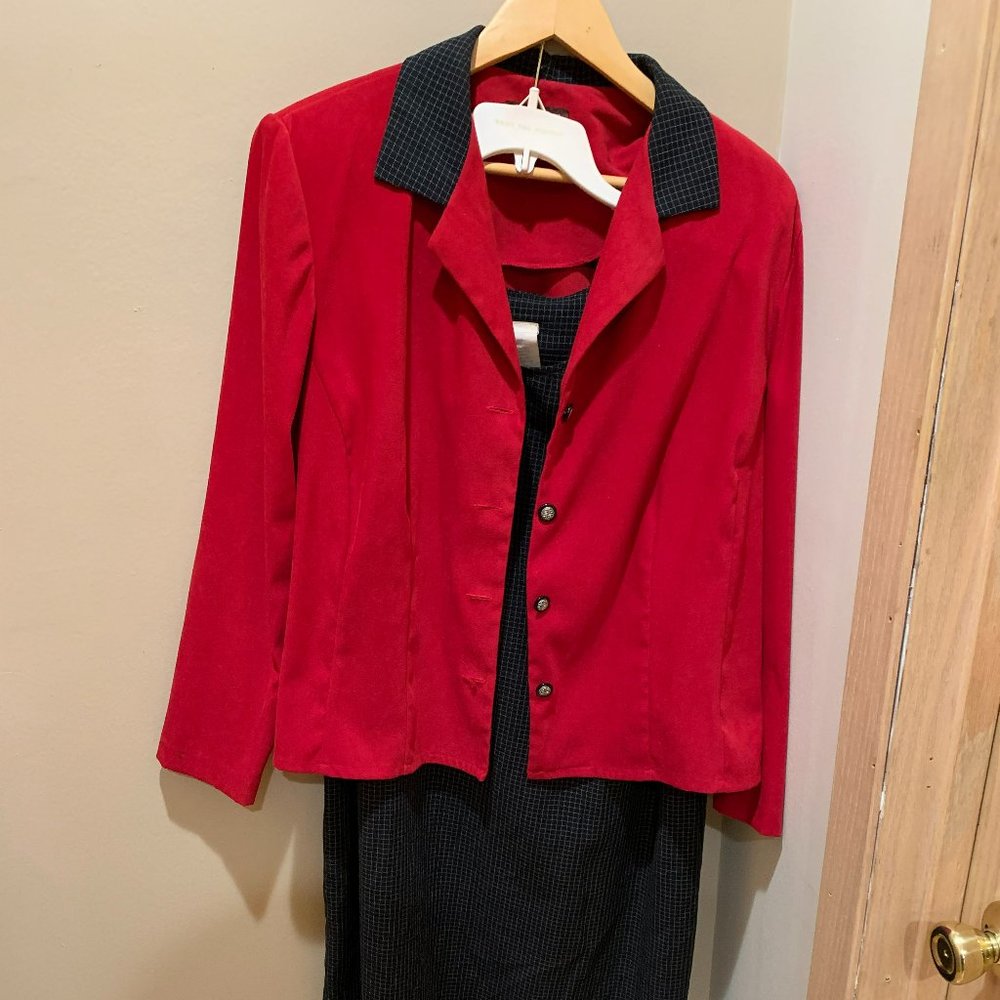 Vintage Lisa II 2 Piece Valour Business Suit